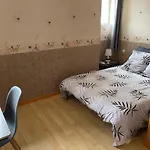 Double Avec Wifi Rum i privatbostad Châtellerault